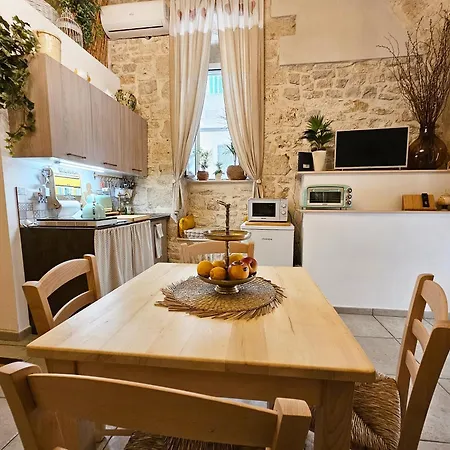 別荘 Dimora Il Pumo *